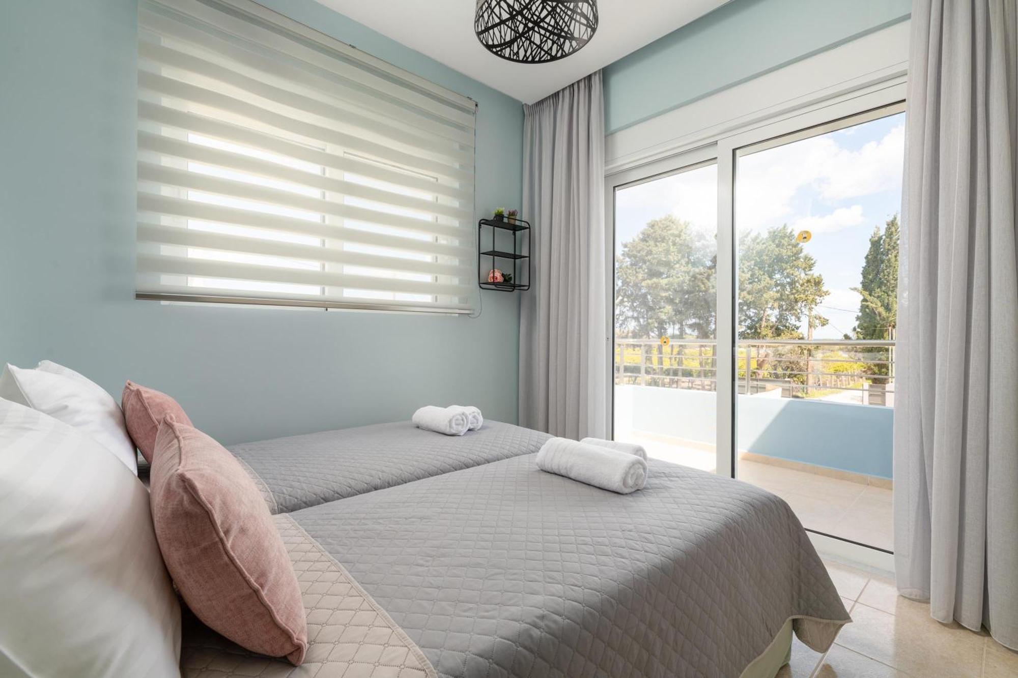 Ethria Pool Villa With Heated Jacuzzi Afantou Exteriör bild