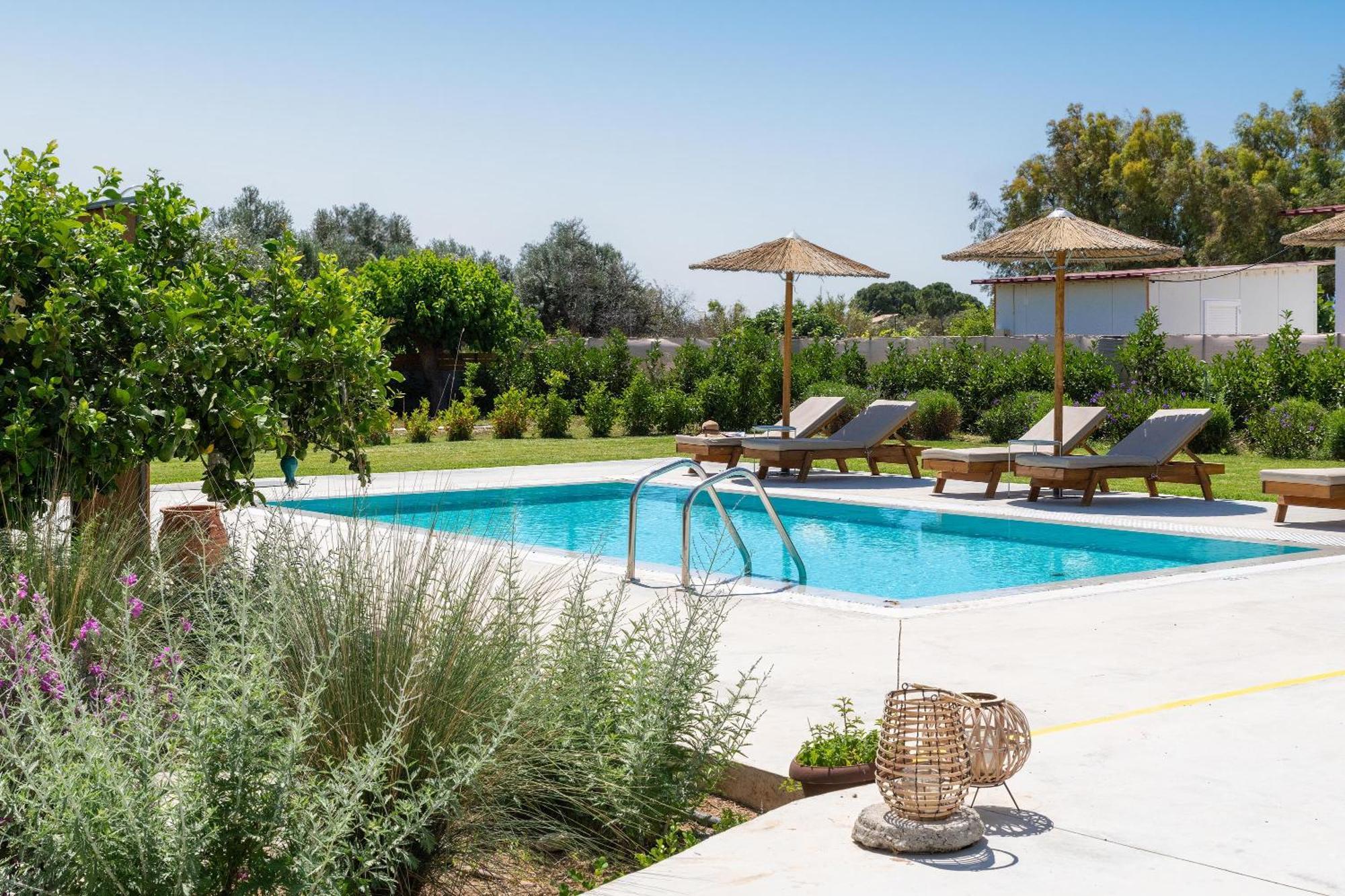 Ethria Pool Villa With Heated Jacuzzi Afantou Exteriör bild
